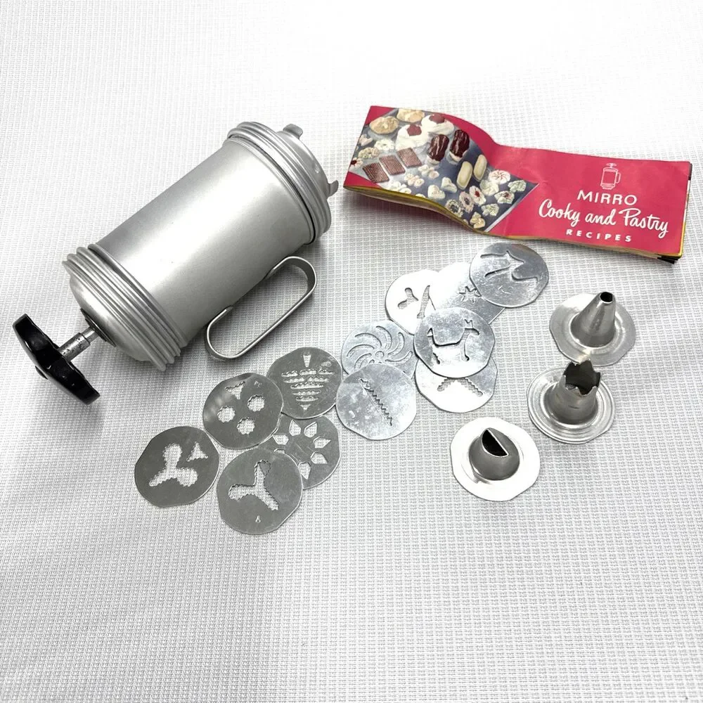 Mirro Vintage 1950s Pastry Cookie Press No. T-311 Decorator w/ 3 Tips + 12 Discs